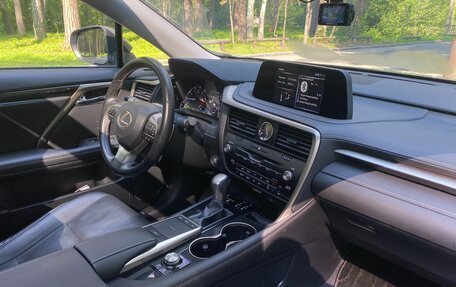 Lexus RX IV рестайлинг, 2021 год, 6 200 000 рублей, 39 фотография