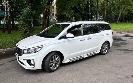 KIA Carnival III, 2019 год, 4 550 000 рублей, 2 фотография
