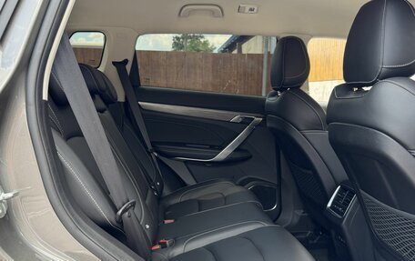 Geely Atlas, 2022 год, 1 700 000 рублей, 10 фотография