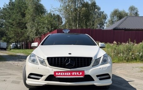 Mercedes-Benz E-Класс, 2012 год, 1 470 000 рублей, 3 фотография