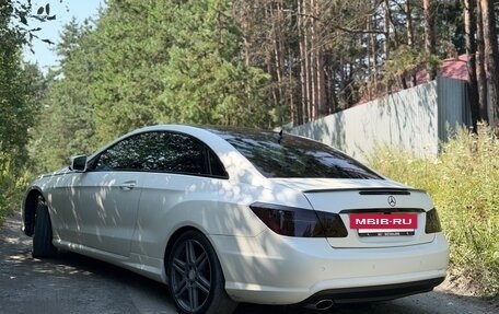 Mercedes-Benz E-Класс, 2012 год, 1 470 000 рублей, 13 фотография
