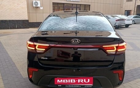 KIA Rio IV, 2018 год, 1 350 000 рублей, 9 фотография