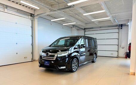 Honda Stepwgn IV, 2021 год, 2 599 900 рублей, 2 фотография