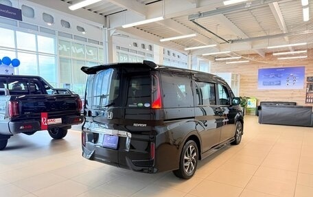 Honda Stepwgn IV, 2021 год, 2 599 900 рублей, 6 фотография
