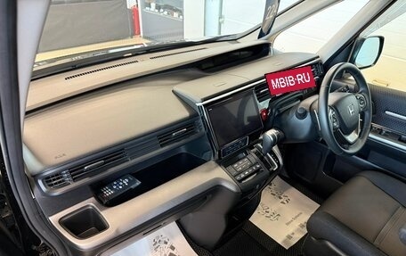 Honda Stepwgn IV, 2021 год, 2 599 900 рублей, 13 фотография