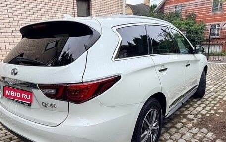 Infiniti QX60 I рестайлинг, 2019 год, 2 900 000 рублей, 6 фотография