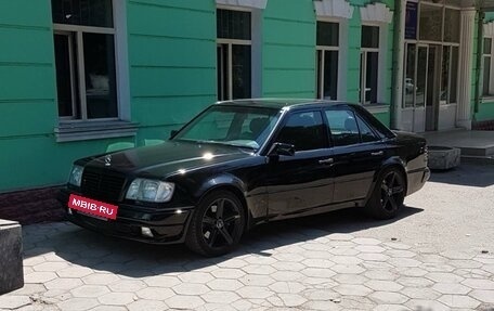 Mercedes-Benz E-Класс, 1993 год, 2 500 000 рублей, 5 фотография