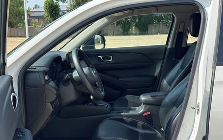 Honda Vezel, 2023 год, 1 681 230 рублей, 13 фотография