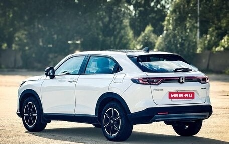 Honda Vezel, 2023 год, 1 681 230 рублей, 6 фотография