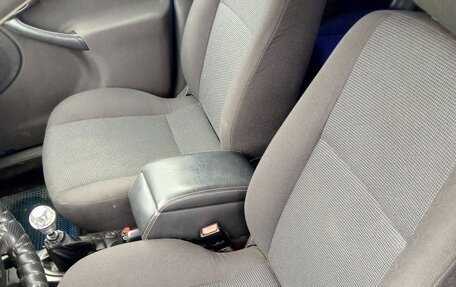 Ford Focus IV, 2003 год, 240 000 рублей, 9 фотография
