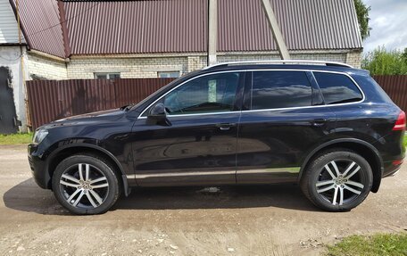 Volkswagen Touareg III, 2013 год, 2 290 000 рублей, 3 фотография