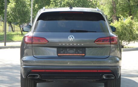 Volkswagen Touareg III, 2018 год, 4 650 000 рублей, 6 фотография