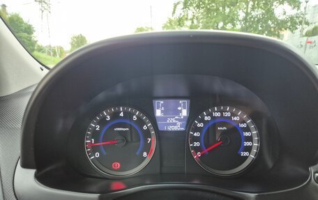 Hyundai Solaris II рестайлинг, 2015 год, 980 000 рублей, 15 фотография