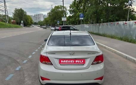 Hyundai Solaris II рестайлинг, 2015 год, 980 000 рублей, 6 фотография