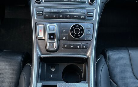 Hyundai Santa Fe IV, 2022 год, 3 390 000 рублей, 10 фотография