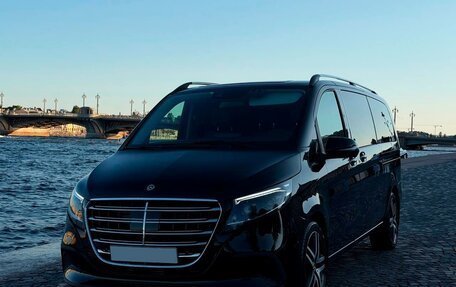 Mercedes-Benz V-Класс, 2018 год, 4 100 000 рублей, 2 фотография