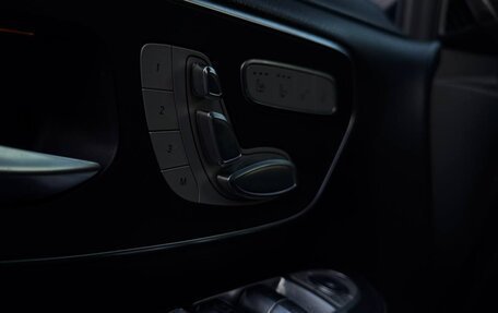 Mercedes-Benz V-Класс, 2018 год, 4 100 000 рублей, 15 фотография