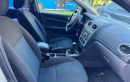 Ford Focus II рестайлинг, 2006 год, 330 000 рублей, 10 фотография