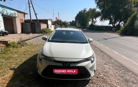 Toyota Corolla, 2021 год, 1 650 000 рублей, 2 фотография