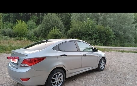 Hyundai Solaris II рестайлинг, 2014 год, 770 000 рублей, 3 фотография