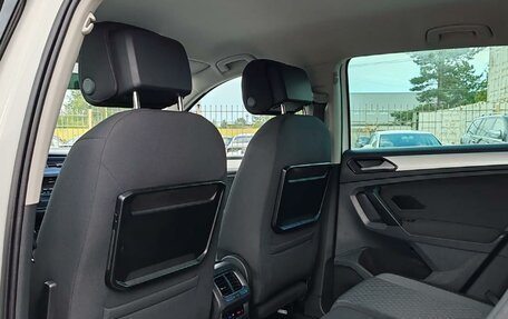 Volkswagen Tiguan II, 2017 год, 1 649 000 рублей, 9 фотография