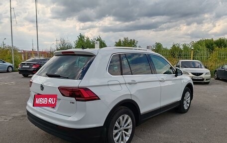 Volkswagen Tiguan II, 2017 год, 1 649 000 рублей, 2 фотография