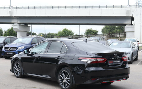 Toyota Camry, 2021 год, 2 950 000 рублей, 8 фотография