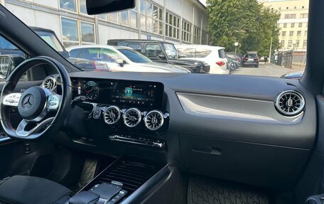 Mercedes-Benz GLA, 2021 год, 3 350 000 рублей, 24 фотография