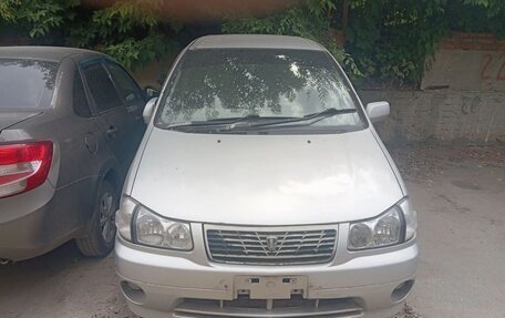 Nissan Liberty, 2002 год, 170 000 рублей, 2 фотография