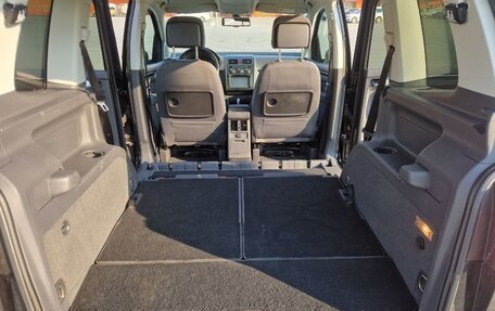 Volkswagen Touran III, 2013 год, 1 490 000 рублей, 19 фотография