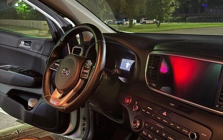KIA Sportage IV рестайлинг, 2021 год, 1 700 000 рублей, 3 фотография