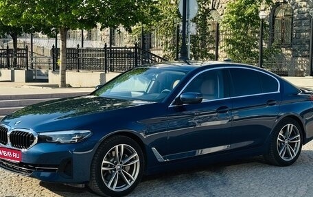 BMW 5 серия, 2021 год, 6 600 000 рублей, 1 фотография