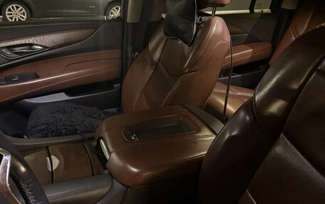 Cadillac Escalade IV, 2019 год, 5 200 000 рублей, 8 фотография