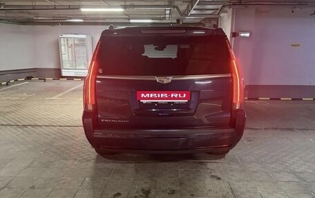 Cadillac Escalade IV, 2019 год, 5 200 000 рублей, 4 фотография