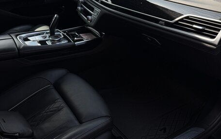 BMW 7 серия, 2021 год, 6 900 000 рублей, 19 фотография