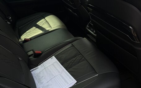 BMW 7 серия, 2021 год, 6 900 000 рублей, 18 фотография