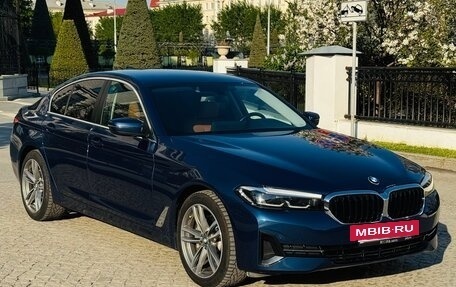 BMW 5 серия, 2021 год, 6 600 000 рублей, 3 фотография