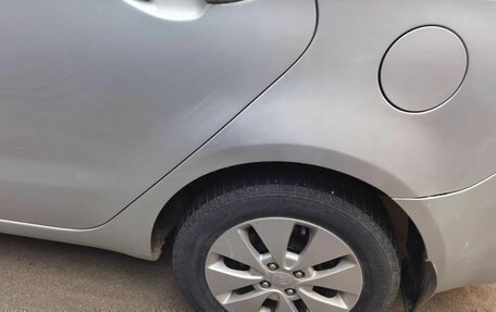 KIA Rio III рестайлинг, 2012 год, 650 000 рублей, 30 фотография