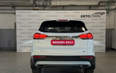 Geely Atlas, 2022 год, 1 899 000 рублей, 6 фотография