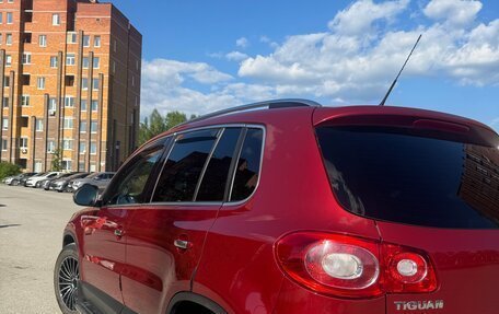 Volkswagen Tiguan I, 2011 год, 1 200 000 рублей, 2 фотография