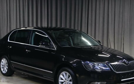 Skoda Superb III рестайлинг, 2015 год, 1 049 000 рублей, 3 фотография