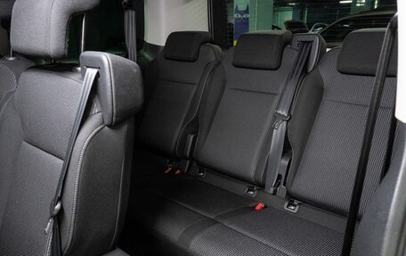 Opel Zafira Life I, 2021 год, 3 190 000 рублей, 16 фотография