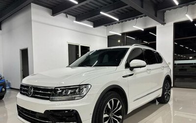 Volkswagen Tiguan II, 2020 год, 3 900 000 рублей, 1 фотография