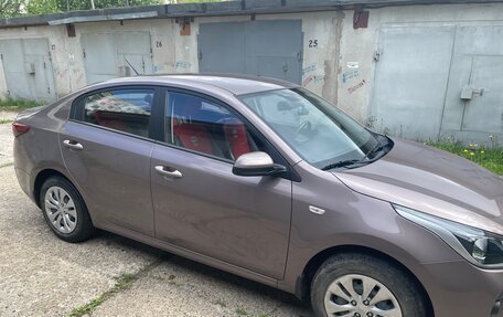 KIA Rio IV, 2018 год, 1 450 000 рублей, 4 фотография