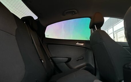 Hyundai Solaris II рестайлинг, 2011 год, 740 000 рублей, 4 фотография