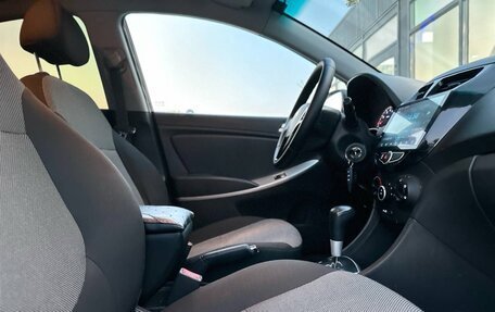 Hyundai Solaris II рестайлинг, 2011 год, 740 000 рублей, 7 фотография
