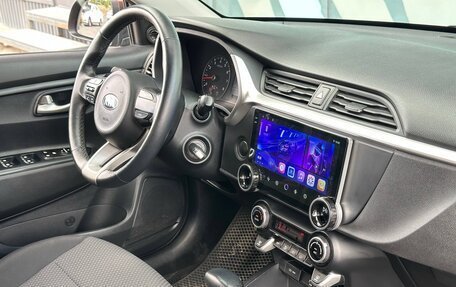 KIA Rio IV, 2021 год, 1 630 000 рублей, 12 фотография