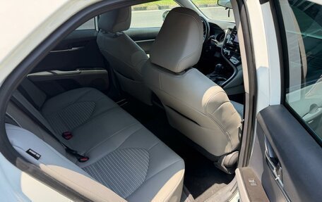 Toyota Camry, 2021 год, 3 100 000 рублей, 9 фотография