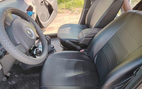 Renault Sandero I, 2010 год, 450 000 рублей, 10 фотография