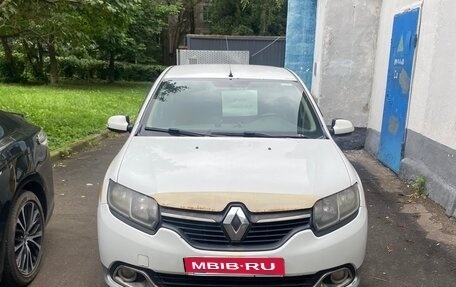 Renault Logan II, 2016 год, 450 000 рублей, 9 фотография